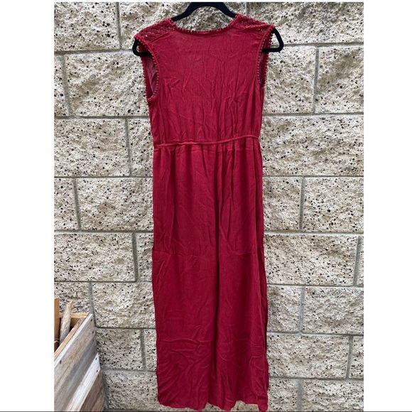 Xhilaration Dress - Picture 2 of 6